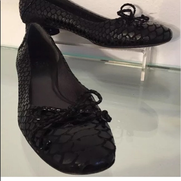 Stuart Weizmann Ballet slippers - Picture 1 of 4